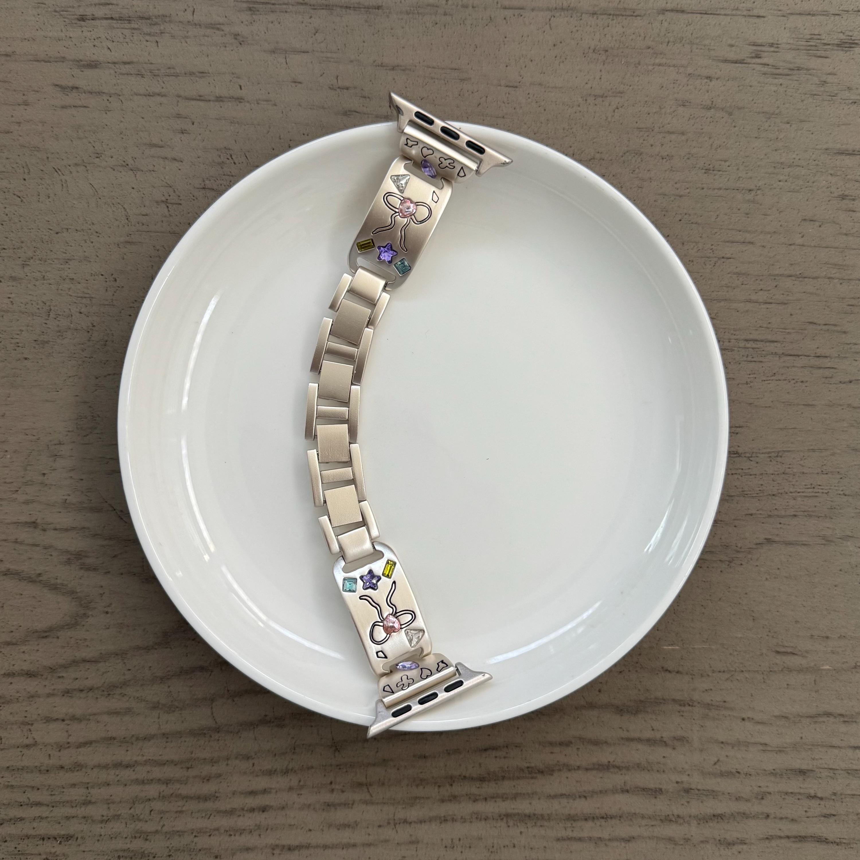 Ribbon Stainless Steel Apple Watch Band