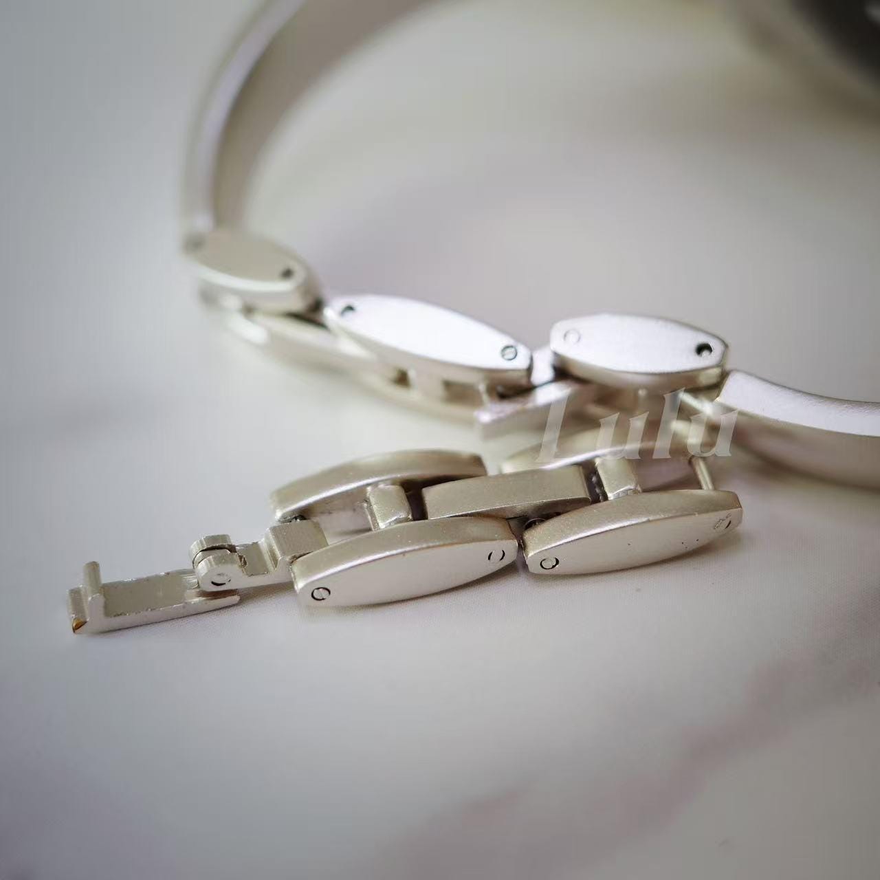 Matte Bangle Apple Watch Band