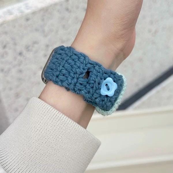 Knit Apple Watch Band