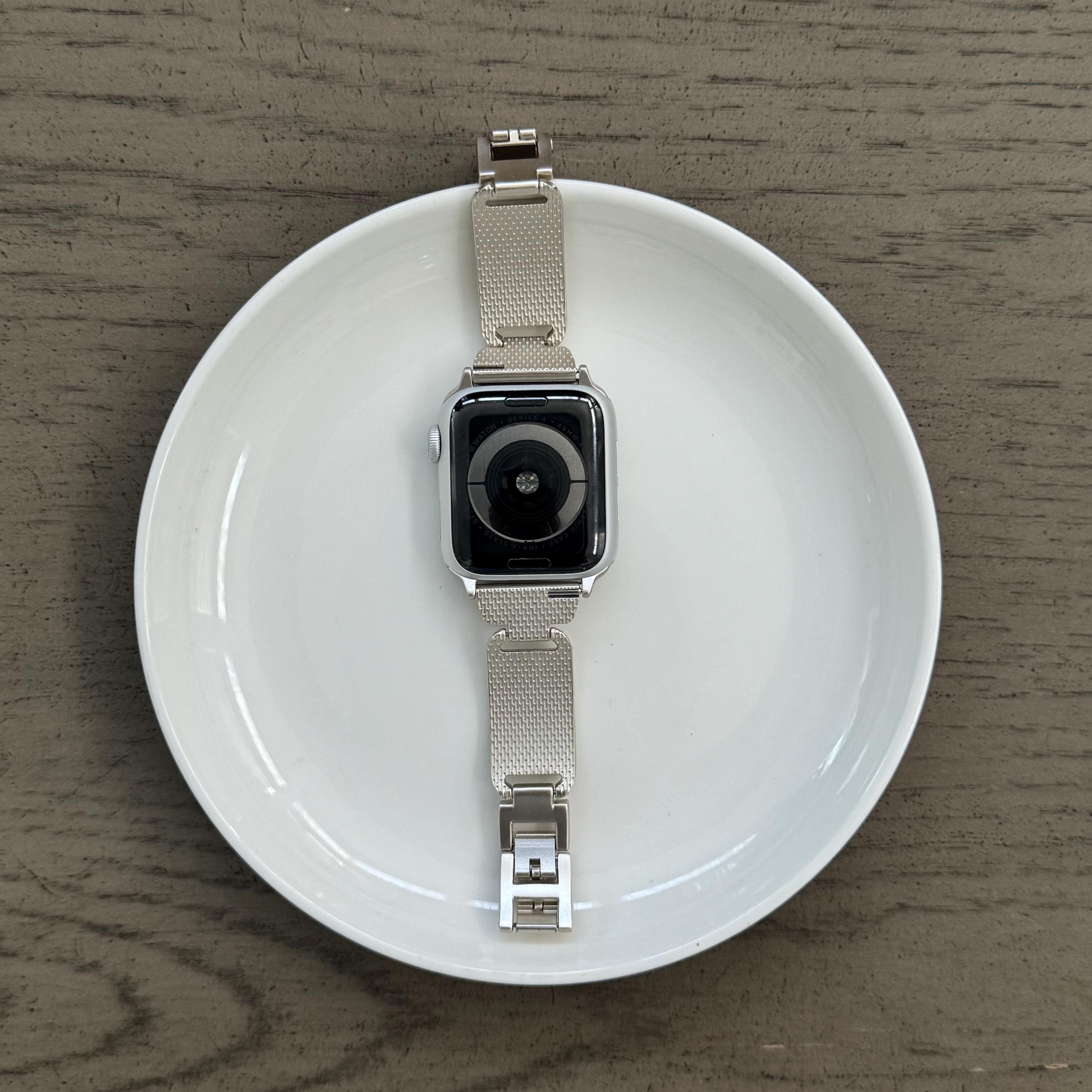 Ribbon Stainless Steel Apple Watch Band