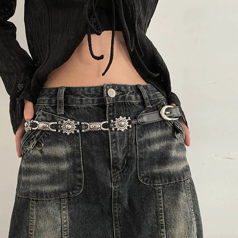 Vintage Gothic Sun & Moon Chain Belt